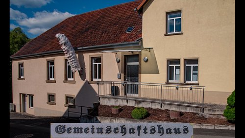 Das Dorfgemeinschaftshaus in Aschbach