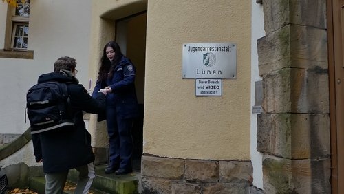 Podknast: Aufnahme eines Arrestanten