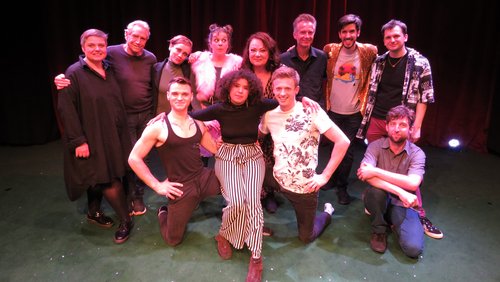 "Knallrotes Gummiboot" - Schlager-Varieté im Urania-Theater Köln