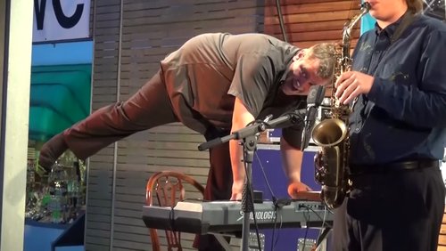 rs1.tv: Open-Air-Festival Remscheid-Lennep, Rock-Pianist Ben Waters