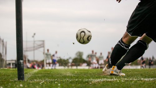 Hier und Jetzt: FC Hennef 05 - Fußballverein aus Hennef